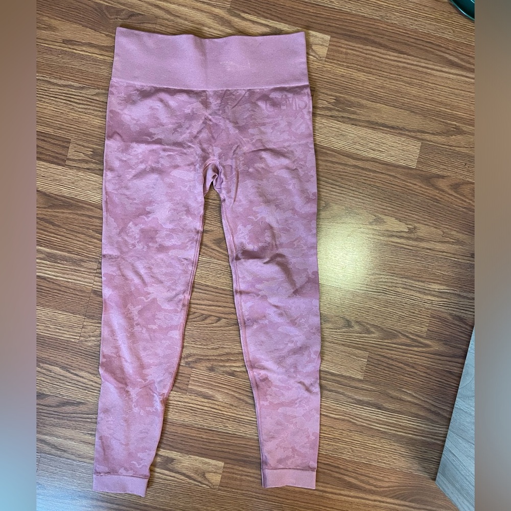 Gymshark Pink Camo Leggings